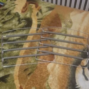Metal Multi-Tier Hanger with Gray Bars